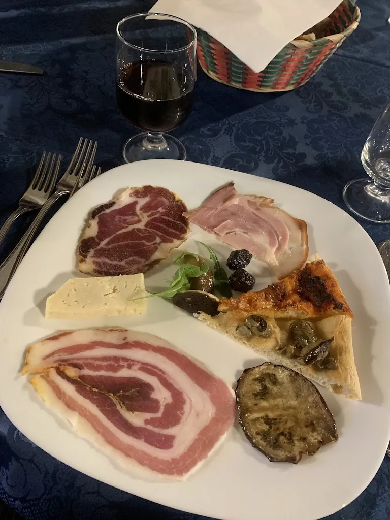 Sarah Cupello_FRA.TAS. Agriturismo Belvedere_Brognaturo_review