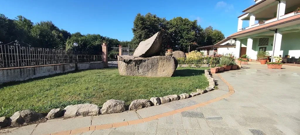 Loris La Greca_FRA.TAS. Agriturismo Belvedere_Brognaturo_review