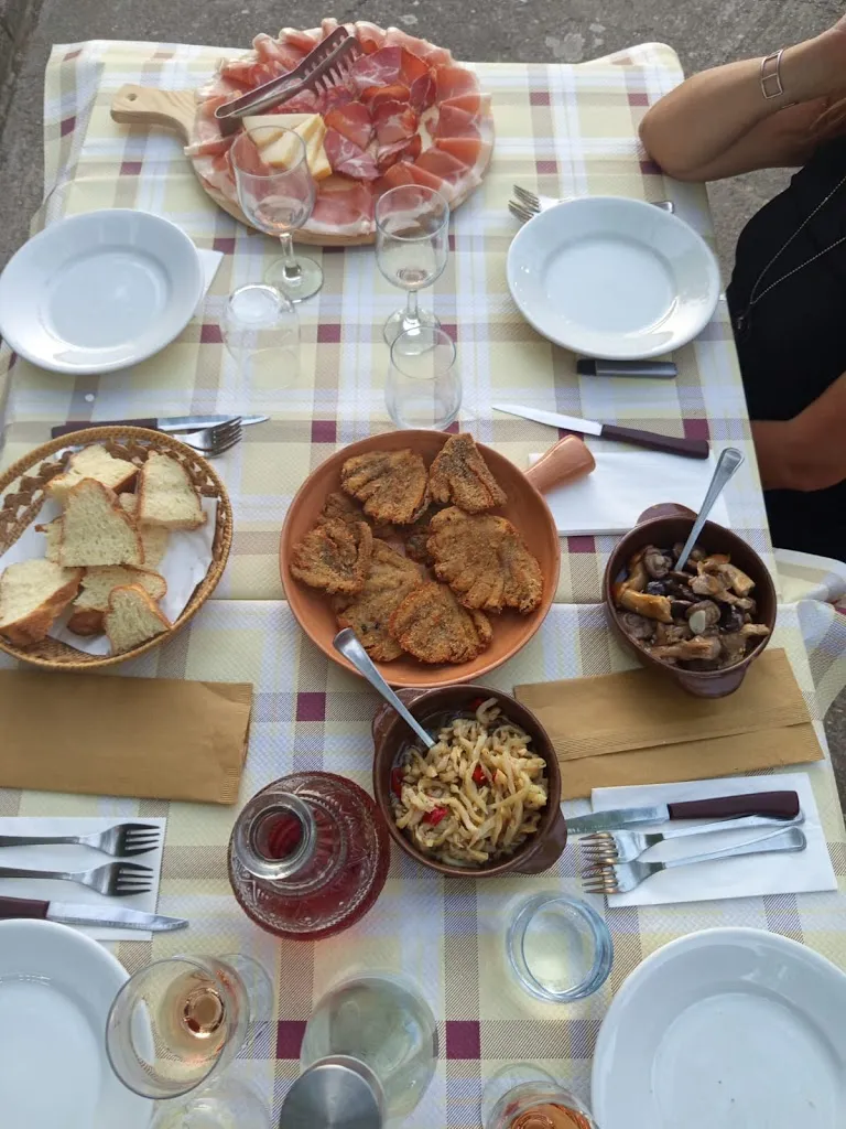 Paolo Malfará_Ristorante Pizzeria La Roccia_Caccuri_review