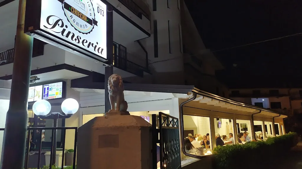 Pasticceria Gelateria Pizzeria F.lli Pitaro G.M. S.N.C._Caccuri_slider_image_1