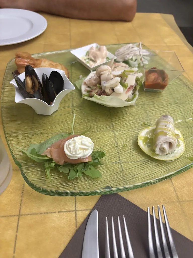 Elvira Nadia La Rocca_Da Pasquale_Briatico_review