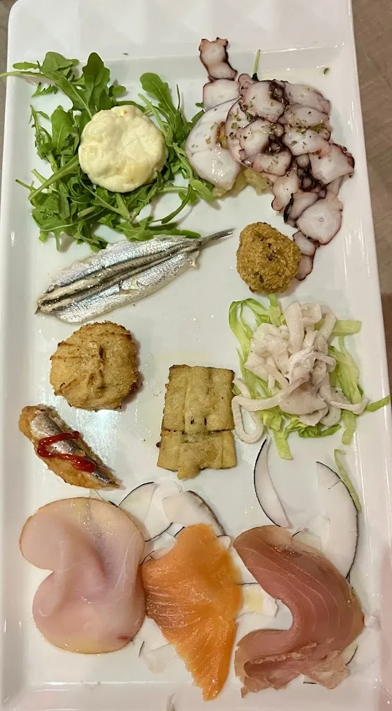 Violante Avogadro di Vigliano_Ristorante Le Rose_Briatico_recensione