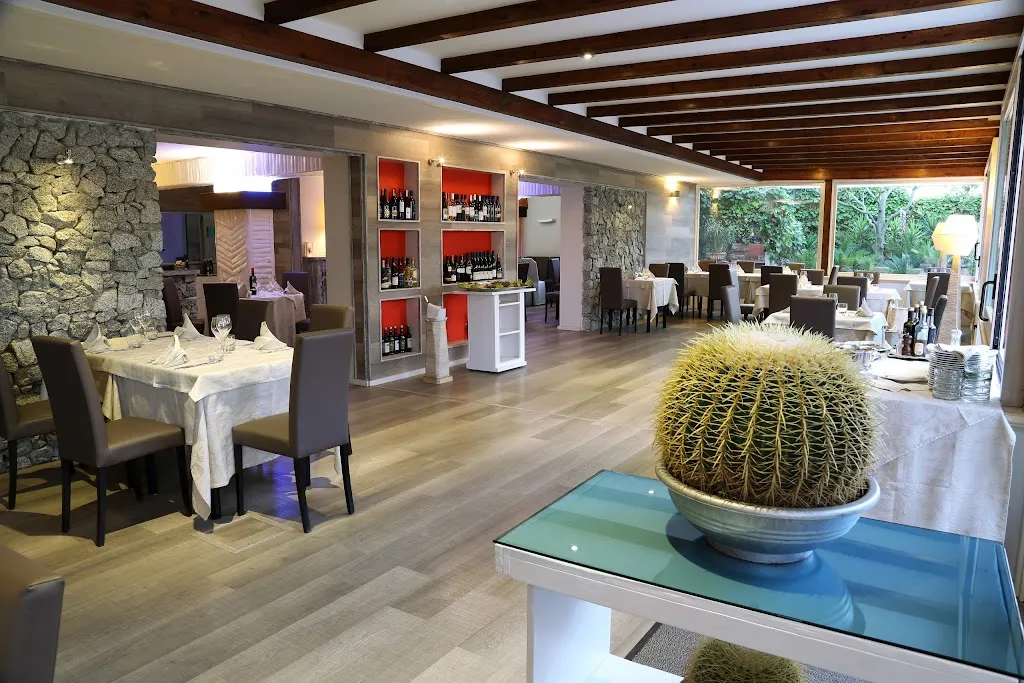 Ristorante Le Rose_Briatico_slider_image_1