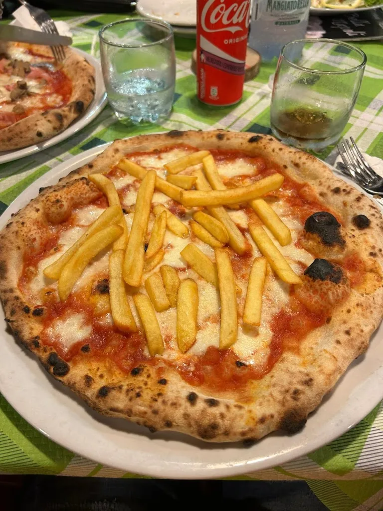 Pizzeria Bella Napoli_Briatico_slider_image_2