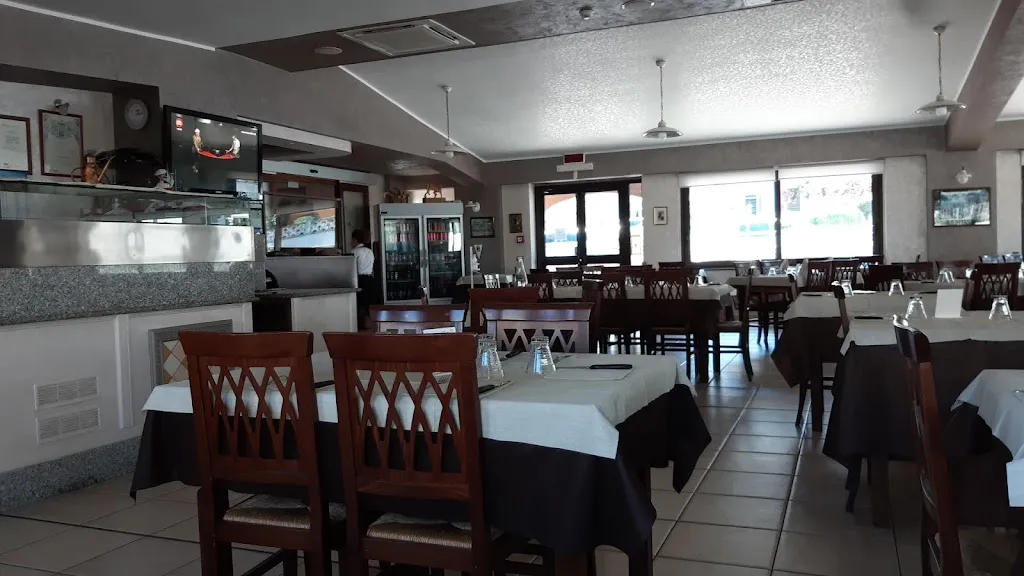 Ristorante Pizzeria Calabria da Tonino restaurant in Caloppezzati