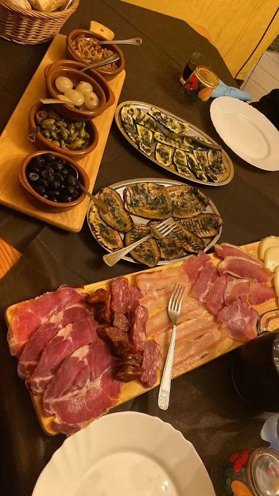 Menu_Trattoria il borgo antico_Caloppezzati_image_8