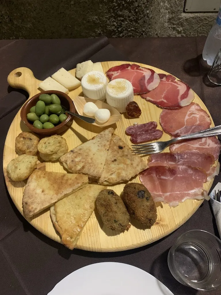 Trattoria il borgo antico_Caloppezzati_slider_image_3