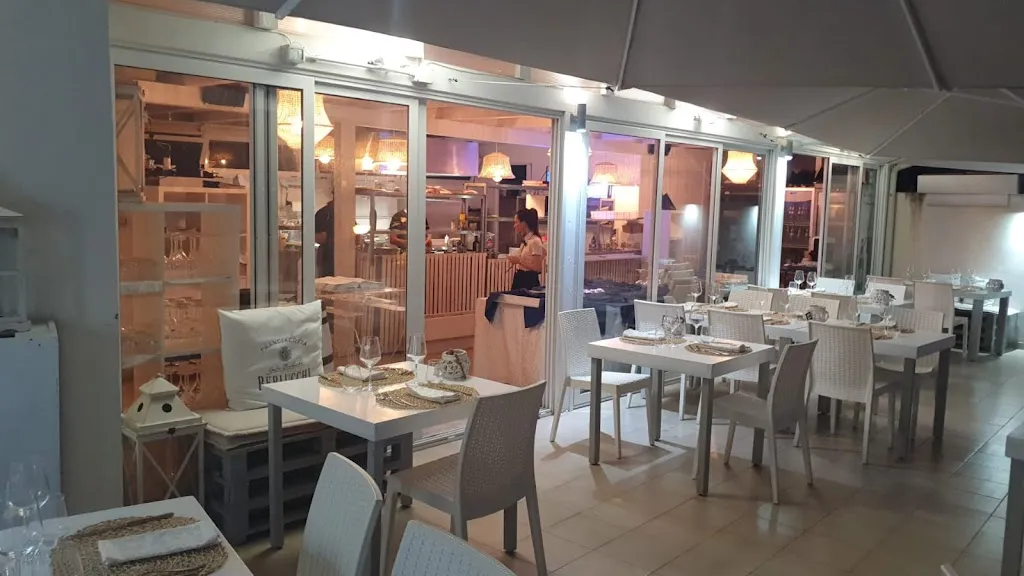 Vecchio Porto restaurant in Campo Calabro