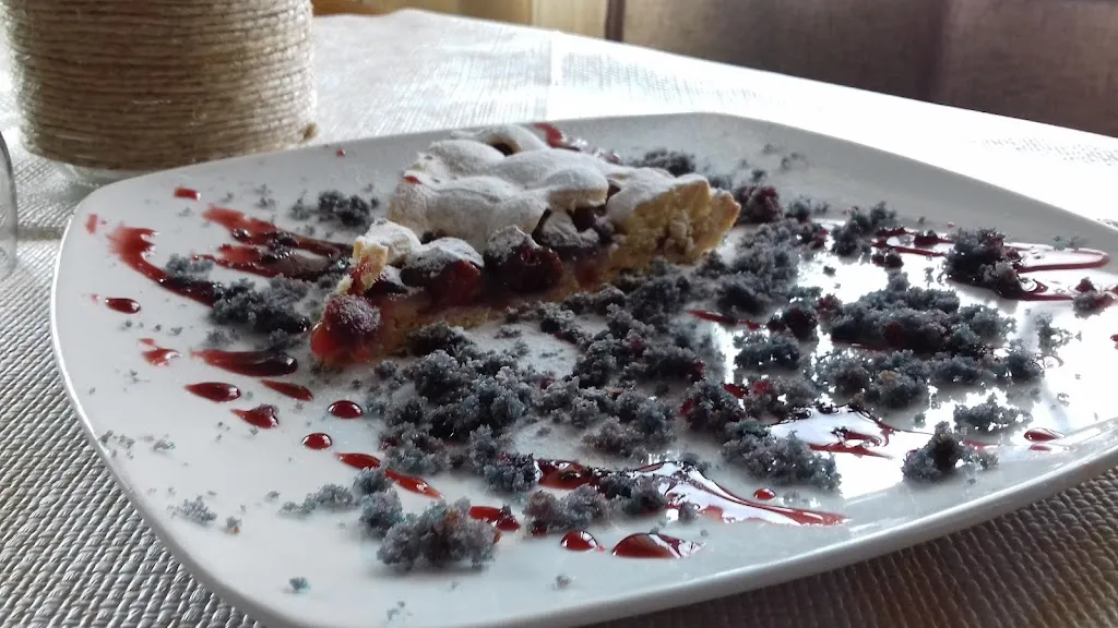 Ristorante La Torre di Caraffa del Bianco restaurant in Caraffa del Bianco