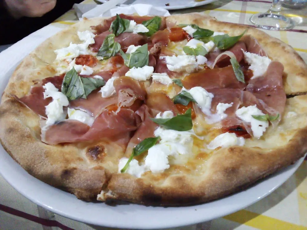 Bar Pizzeria Sulla dal 1951_Caraffa di Catanzaro_slider_image_3