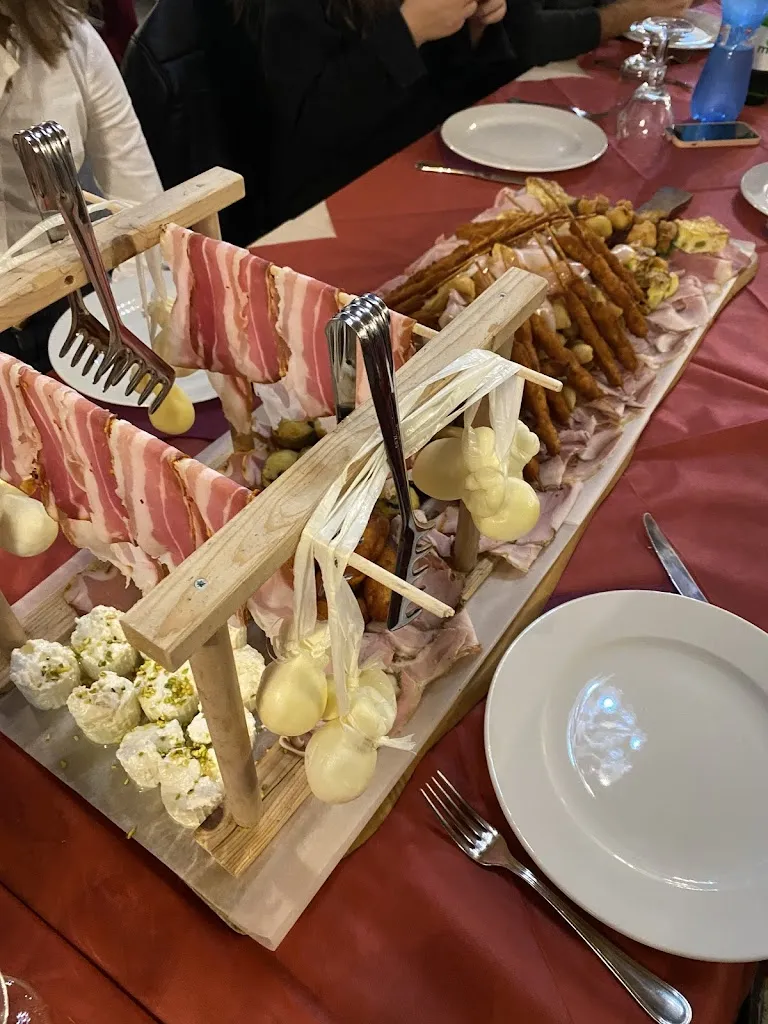 Salvatore Gambardelli_Il Gusto_Careri_review