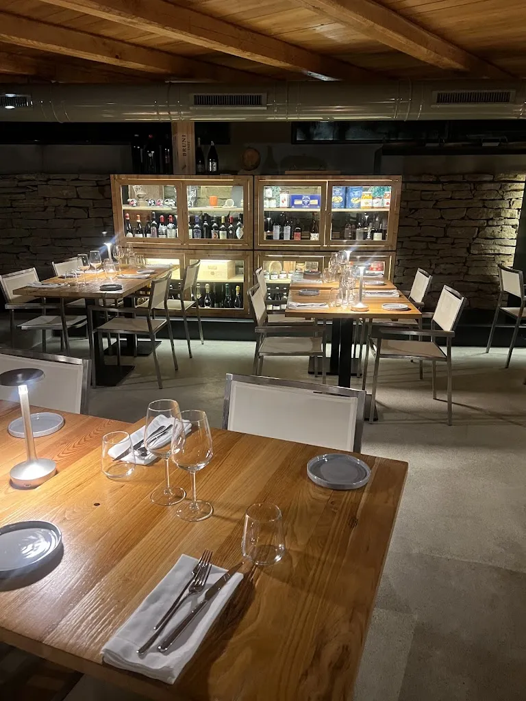 Osteria del Mare & Praia Art beach bar restaurant in Capo Rizzuto