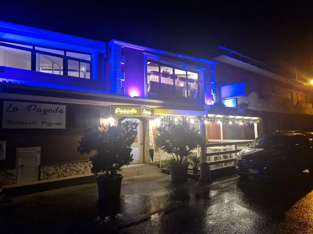 Mauro Rossi_La Pagoda_Capo Rizzuto_review