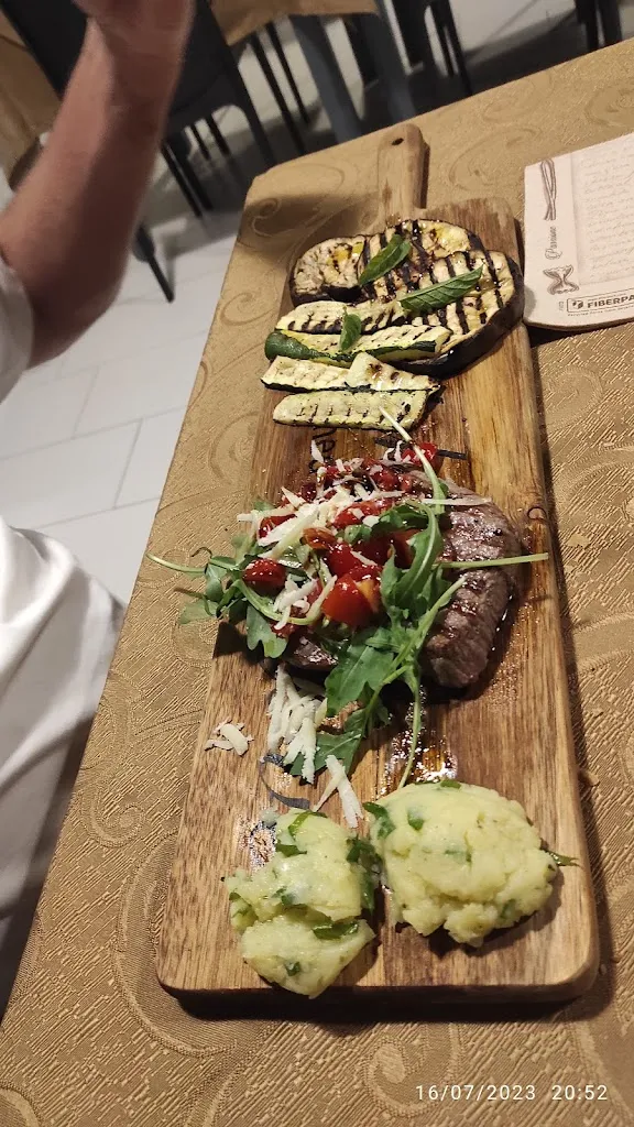 Giuseppe_Byblos_Capo Rizzuto_review