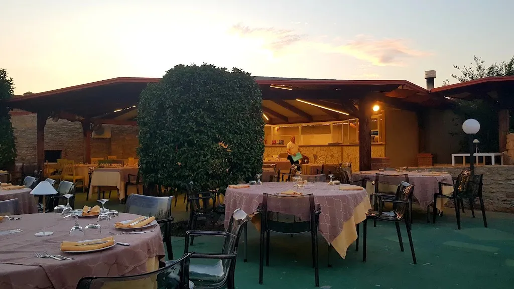 Marco Andreoli_Petra Nastase_Capo Rizzuto_review