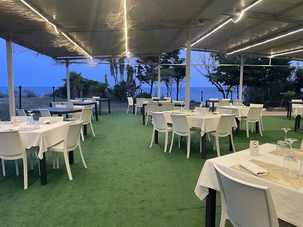 La Vecchia Torre restaurant in Capo Rizzuto
