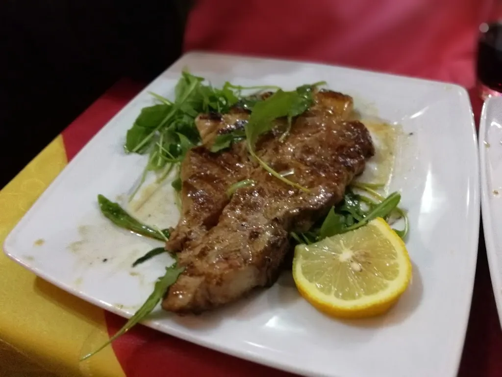 maria cicciarello_Hotel Ristorante Pizzeria La Castellese_Capo Rizzuto_review