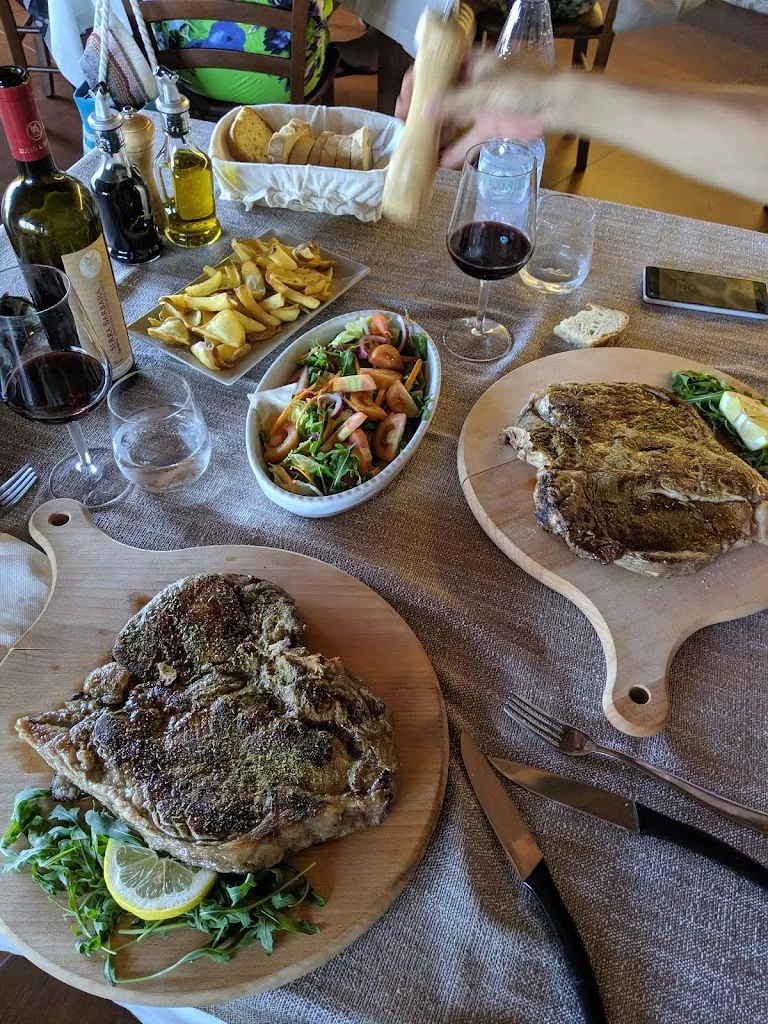 Christie Damphouse_Ristorante e braceria Borgo Salica_Capo Rizzuto_review