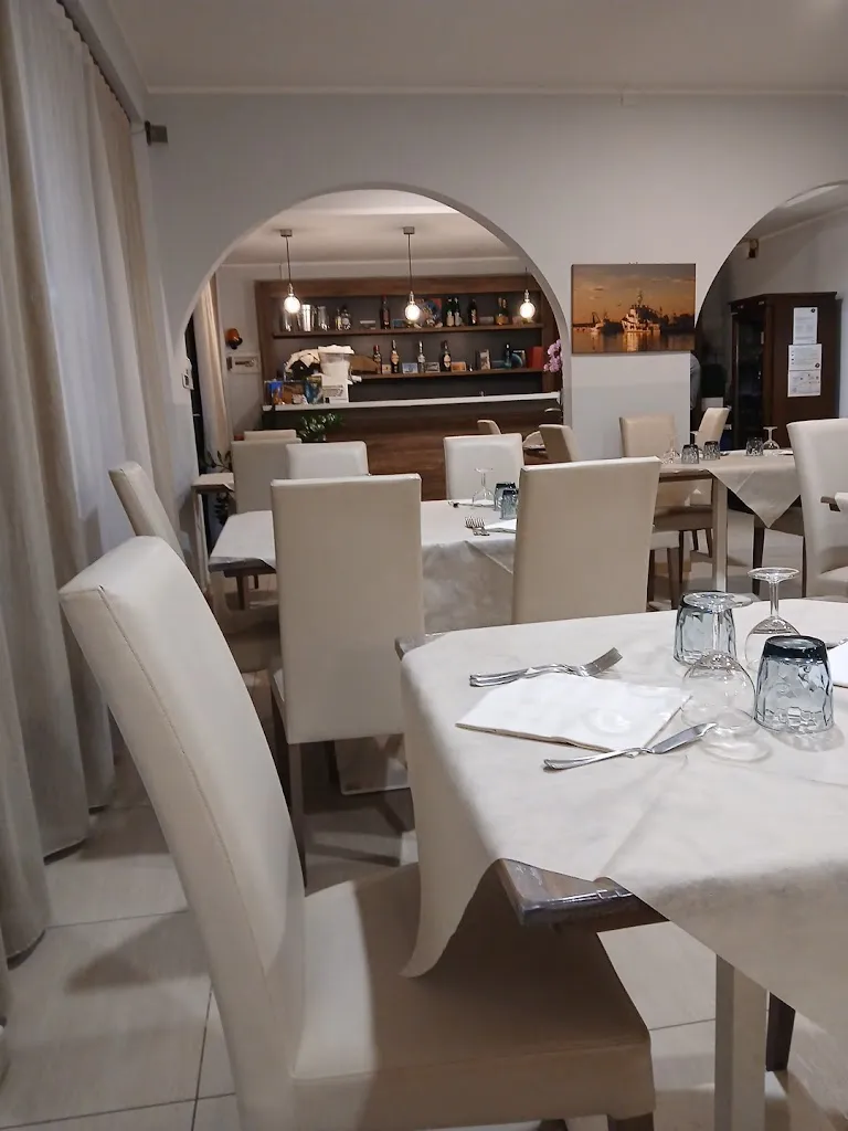 Trattoria Da Adele di Di Filippo Monia_Colleranesco_slider_image_3