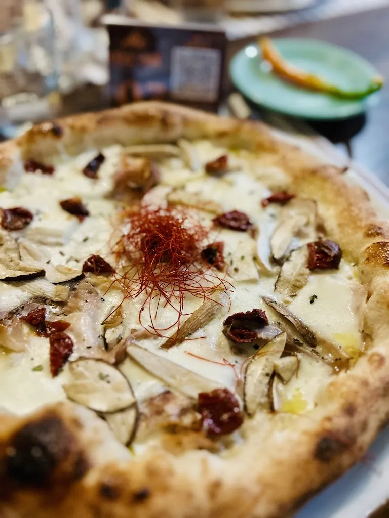 Andrea Grande_Old Mill Pizzeria_Carlopoli_review