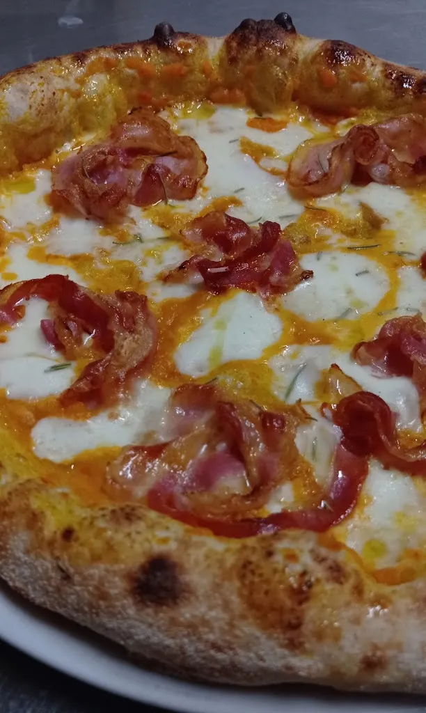 Old Mill Pizzeria_Carlopoli_slider_image_2