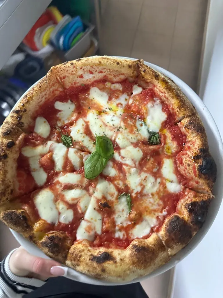 Old Mill Pizzeria_Carlopoli_slider_image_3