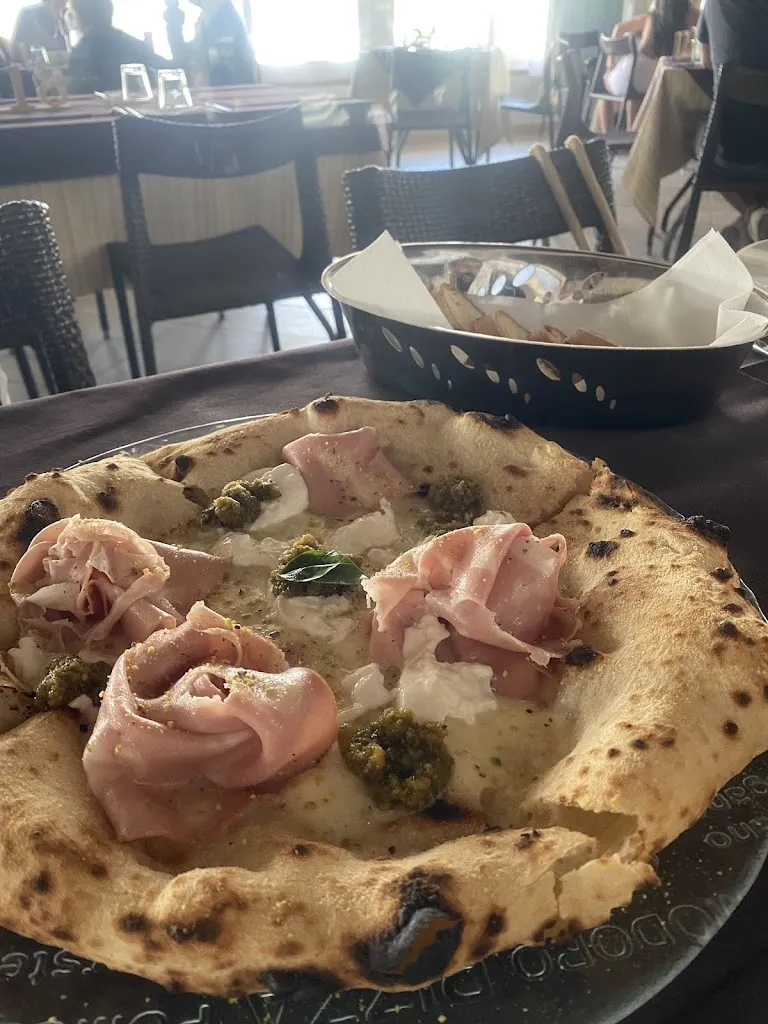 Shadi Alhannat_MareLuna_Cariati_review