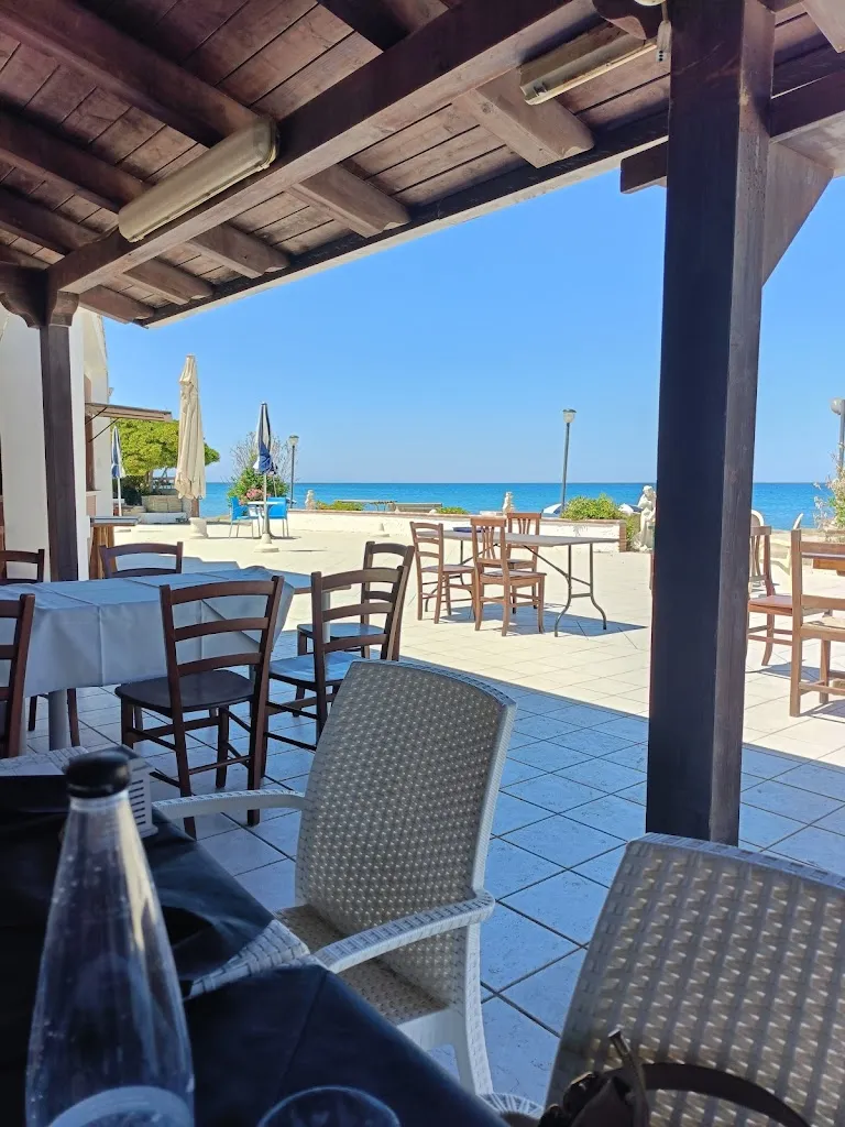 ella ro_Pettirosso Iemboli. Ristorante Pizzeria Ricevimenti_Cariati_review