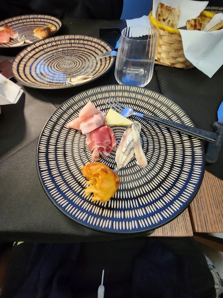 Luca Dominianni_Pizzeria Desirèe 2.0_Cariati_review