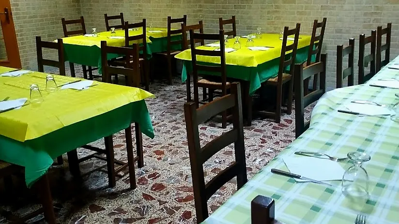 Pizzeria restaurant in Carolei