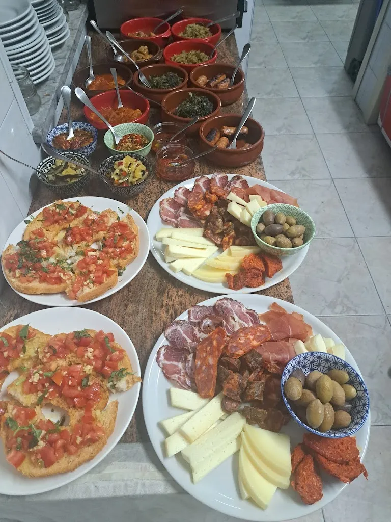 Trattoria U Pilatu_Castelsilano_slider_image_2