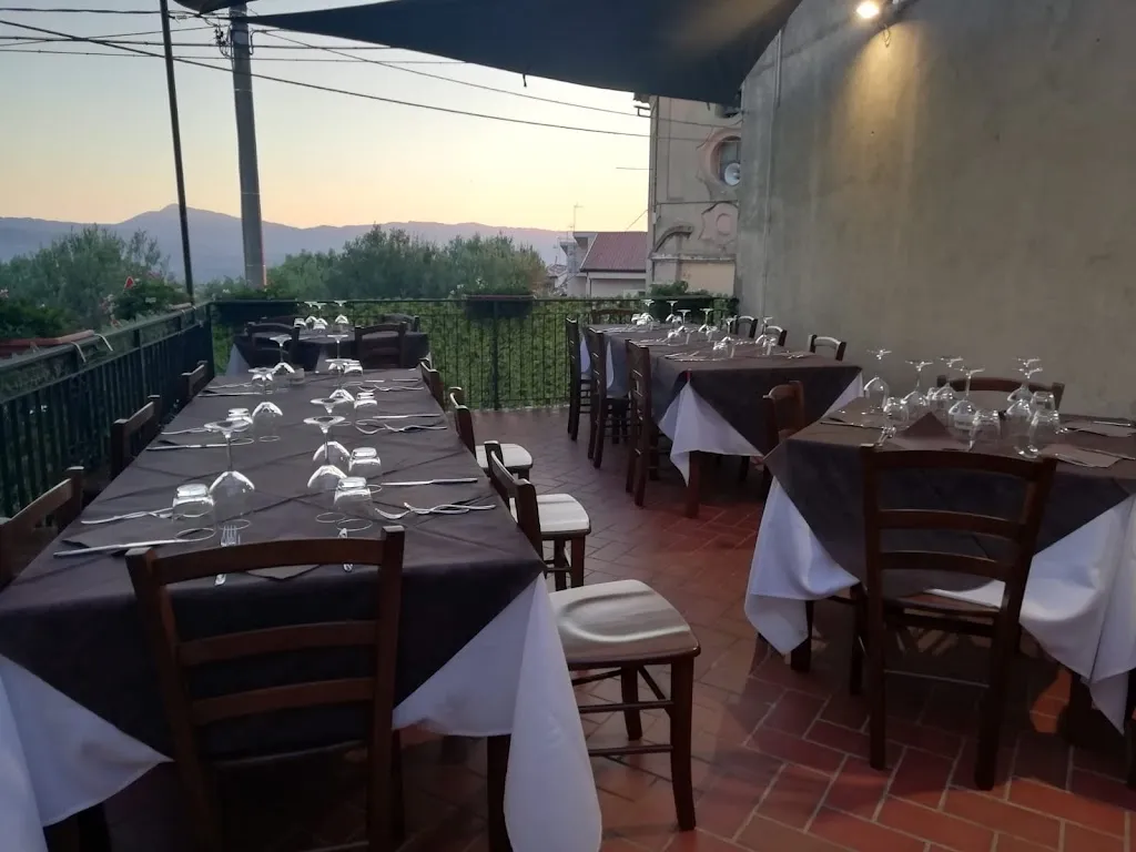 Osteria del gusto_Casole Bruzio_slider_image_1