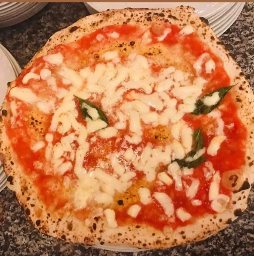 Giuseppe Mazzei_Pizzeria terra mia_Casole Bruzio_review