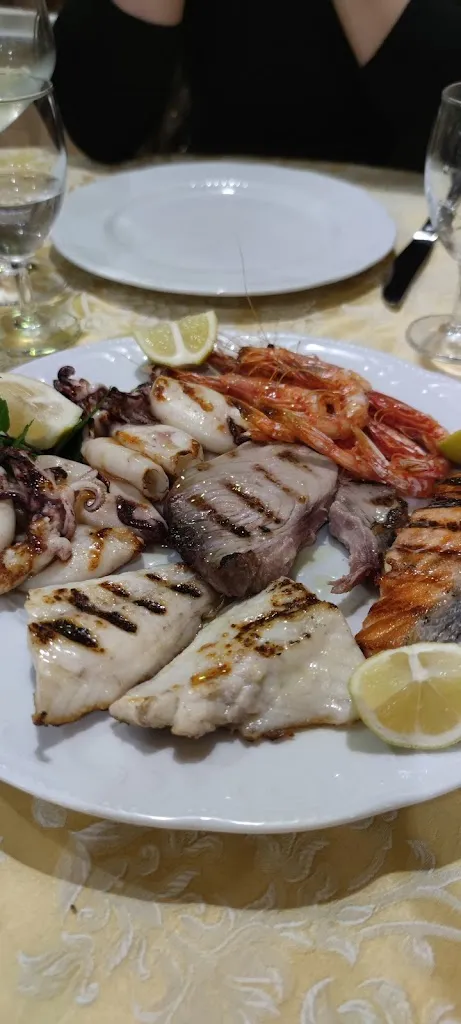 beppe ruggieri_Ristorante Pizzeria Sala ricevimenti 