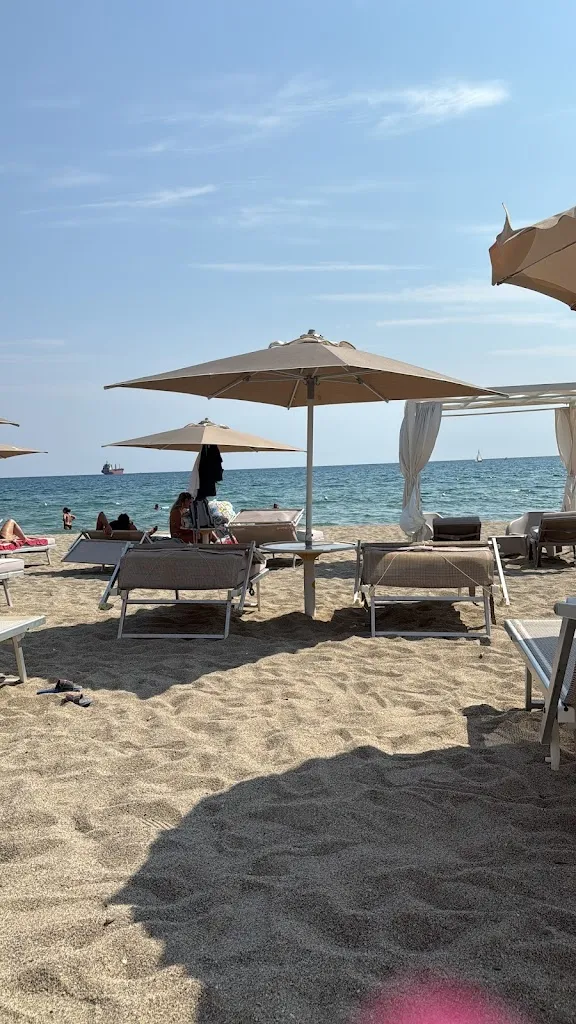 Monica Bortesi_Alas Beach - Lido & Ristorante_Cassano Allo Ionio_review