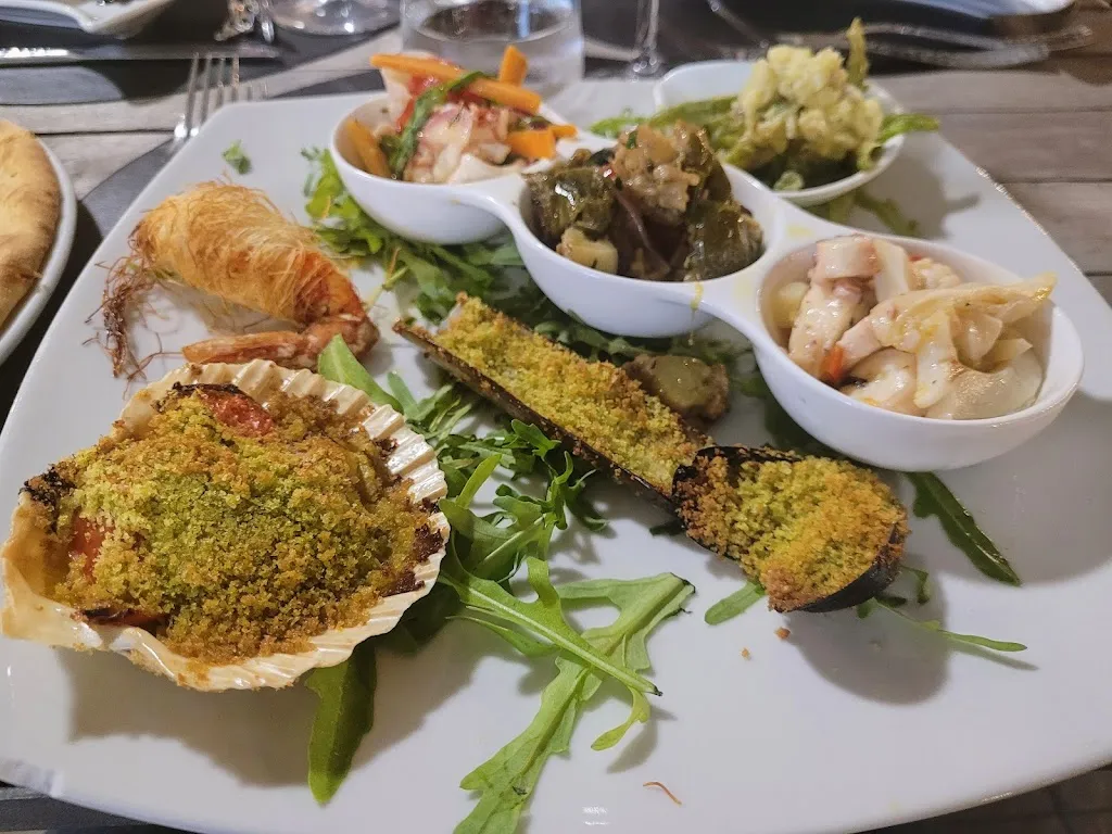 Menu_Triana Restaurant&Lounge_Caulonia_image_7