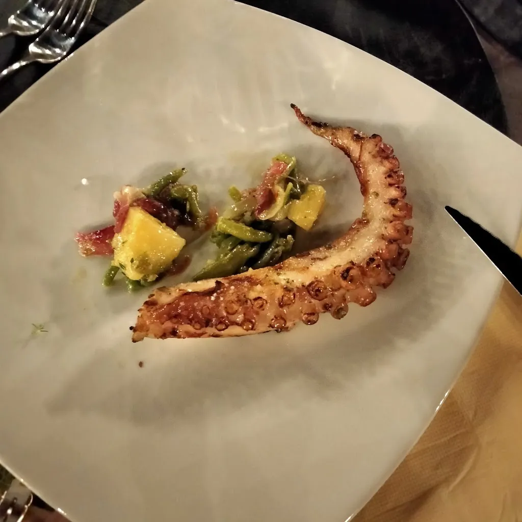 Menu_Triana Restaurant&Lounge_Caulonia_image_9