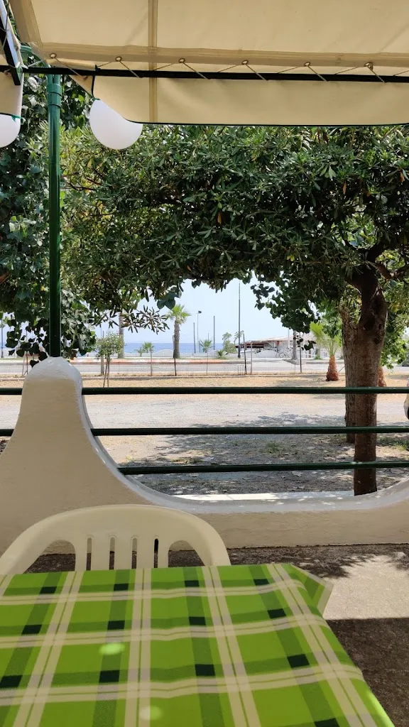 Paolo_La Sirena del Mare_Caulonia Marina_review