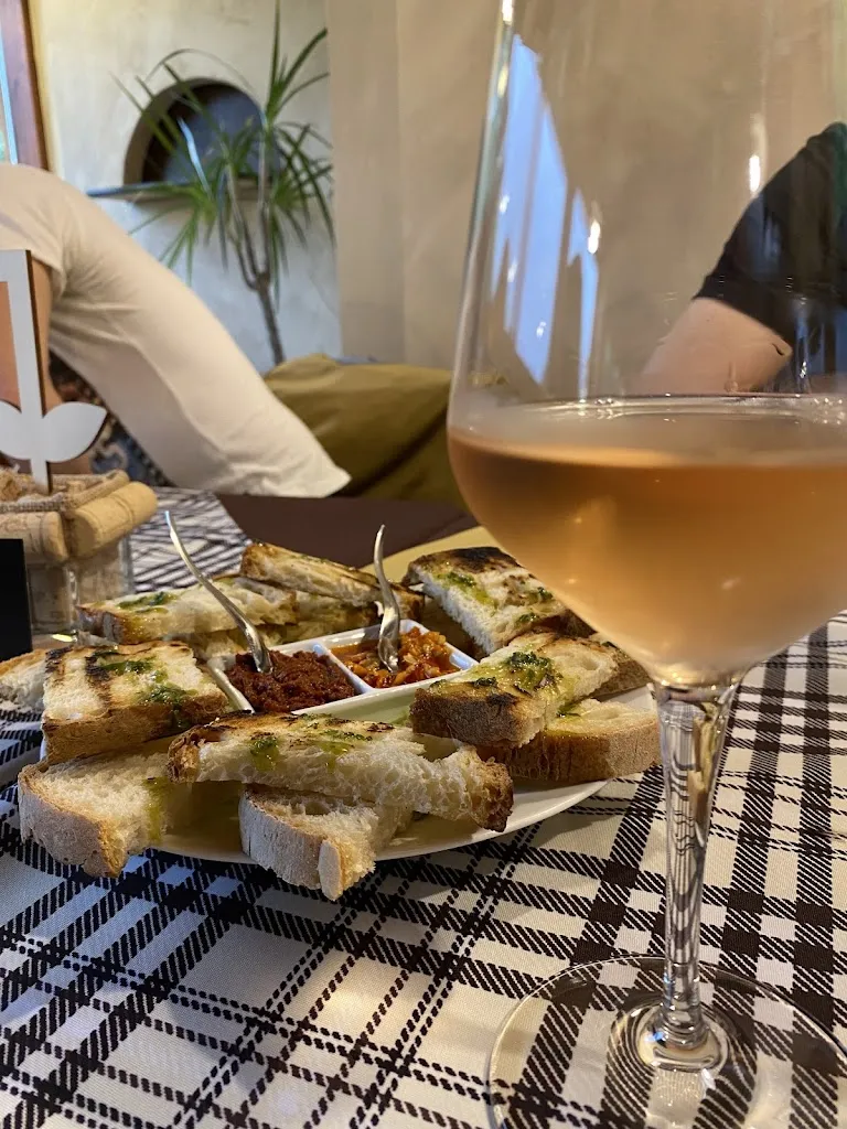 Francesco De Rose_Enosteria Il Paese.🍇🥓🍖🍷_Celico_recensione