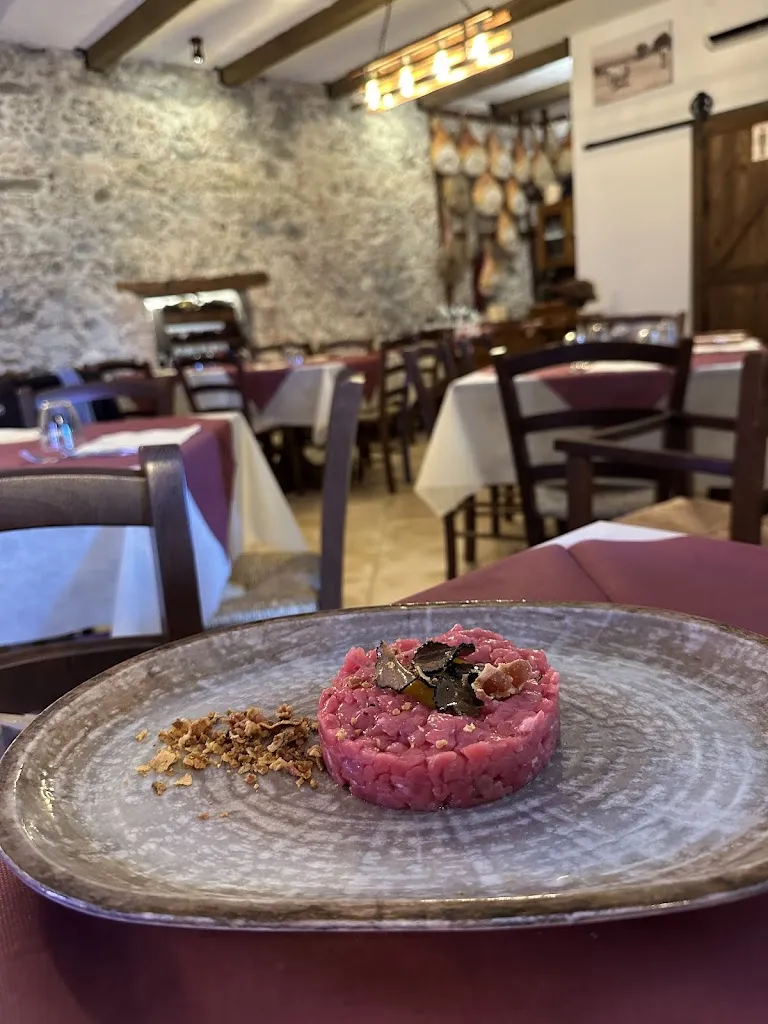 Braceria Osteria Antico Frantoio_Cavoni-Ginestreto_slider_image_3