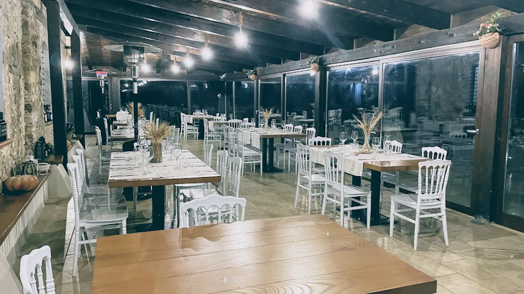 Aurum terrae restaurant in Cerisano