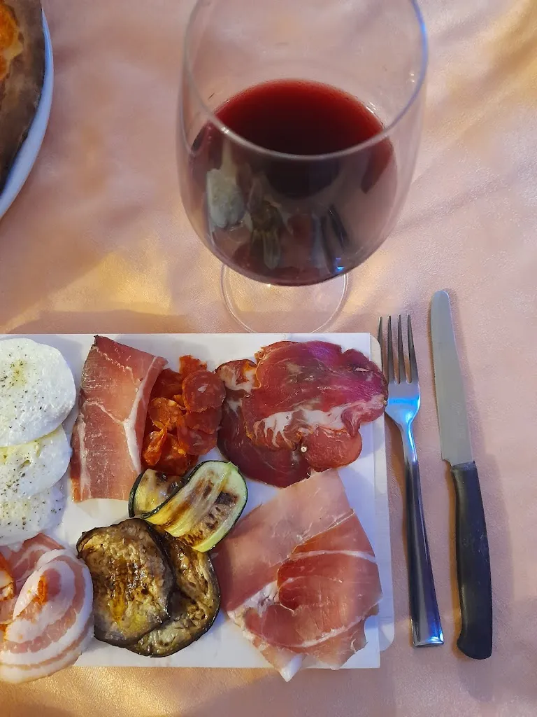 Pizzeria L'aquilone_Cerisano_slider_image_3