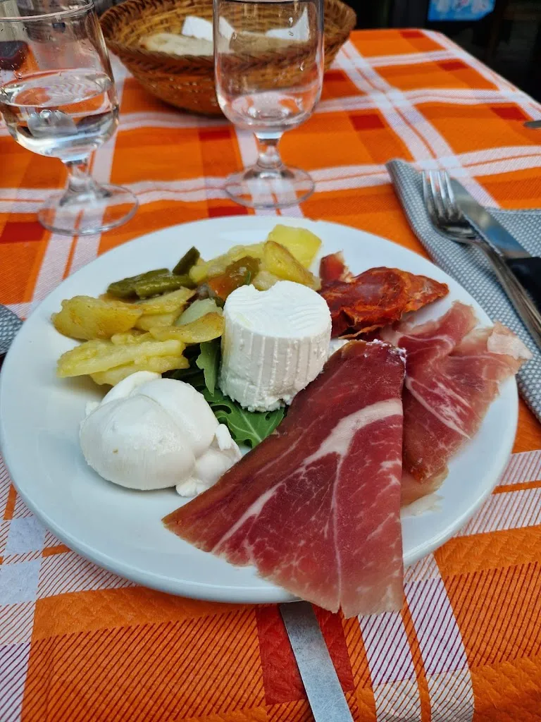 Giulia Demme_Bar Trattoria Il Solito Posto_Cerchiara di Calabria_recensione