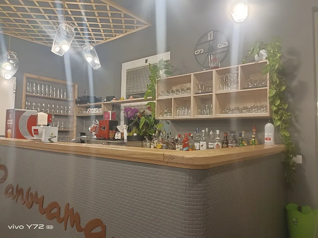 Anita Okonofi_Pizzeria Panorama_Cerzeto_review