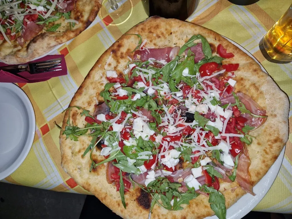 Pizzeria Panorama_Cerzeto_slider_image_2