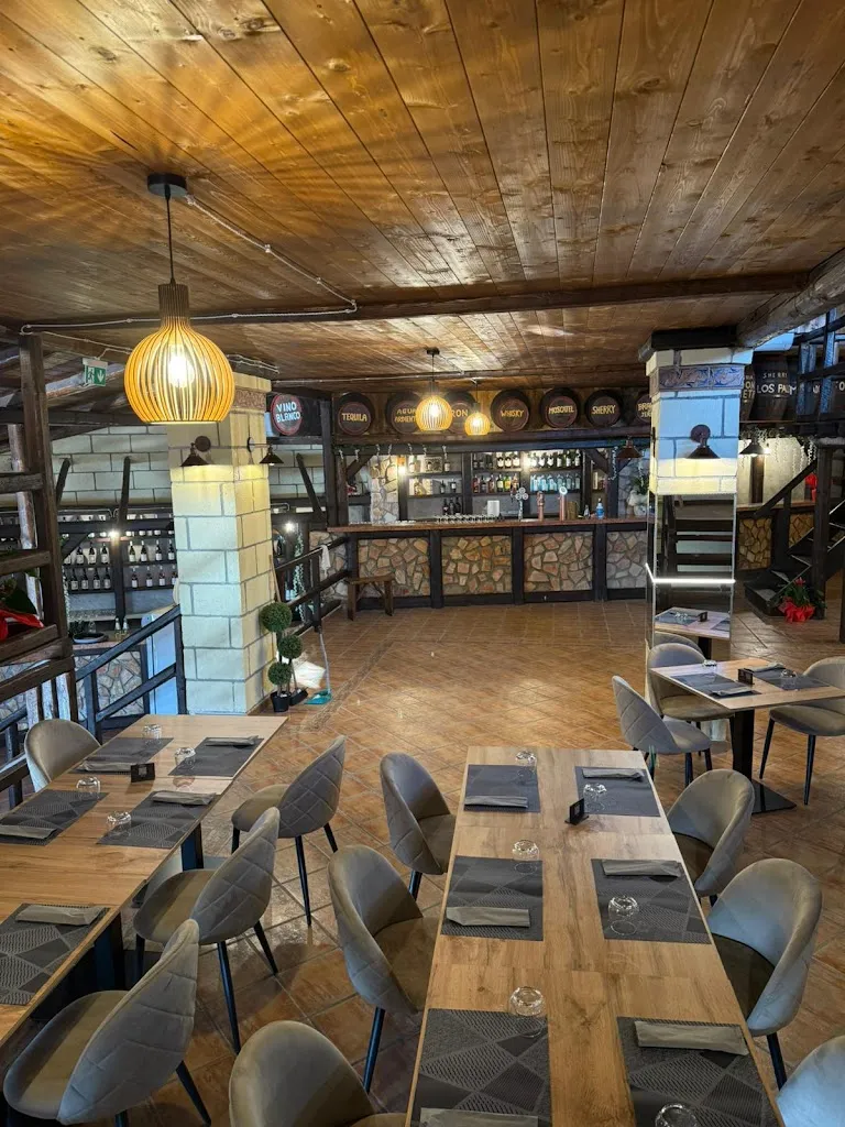 L'ostrica Ubriaca_Cessaniti_slider_image_1