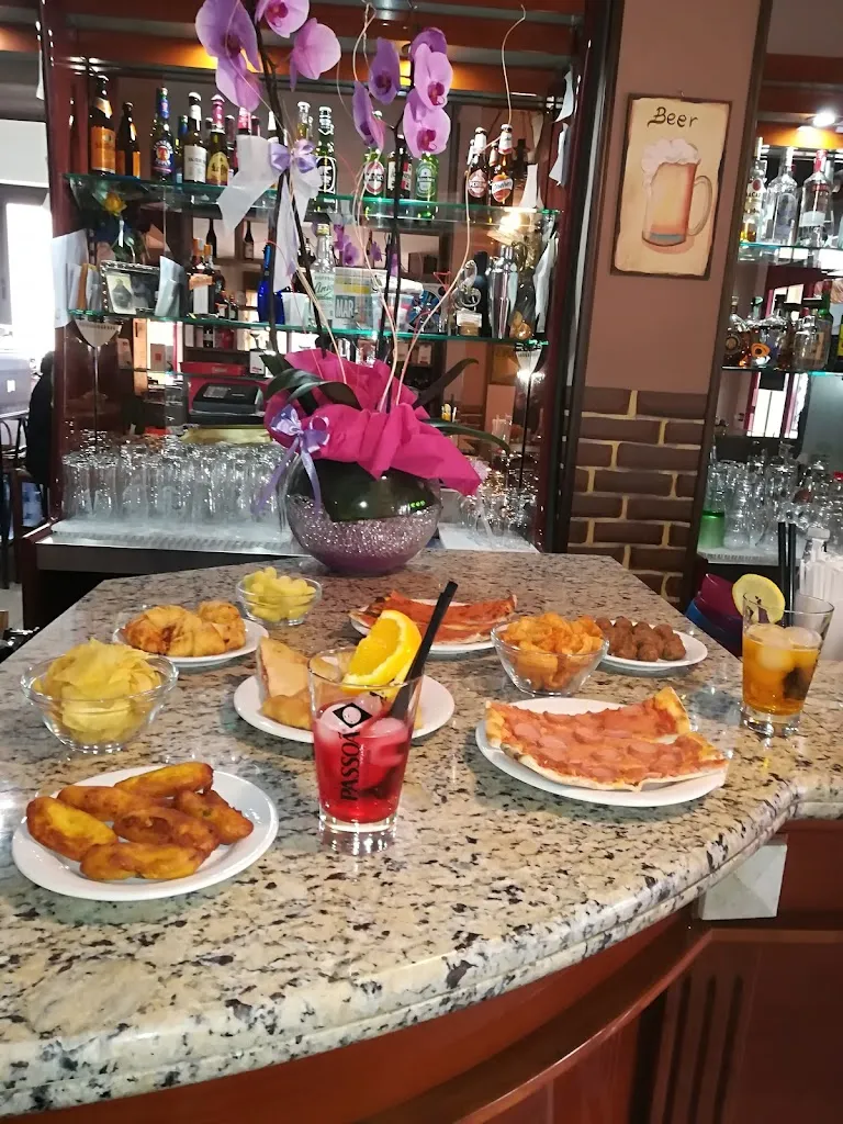 Bar Pizzeria Ristorante Vallechiara di Donato Giovanna_Chiaravalle Centrale_slider_image_2