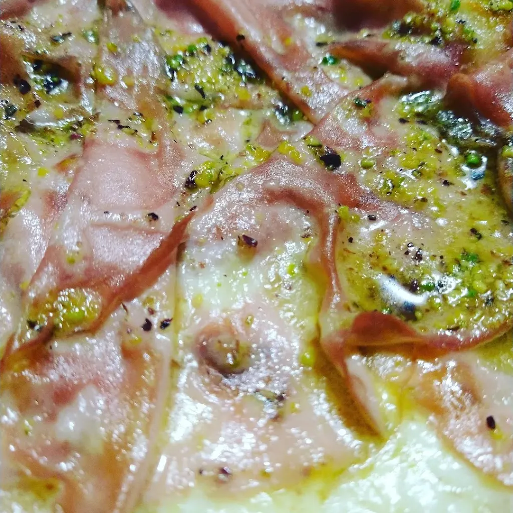 Mic_Strapizzami_Castrovillari_review