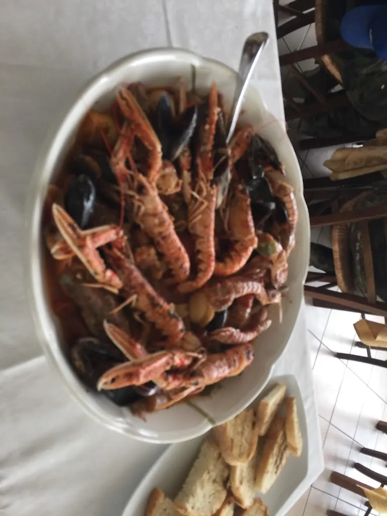 Jorge Razo_La Pineta_Controguerra_review