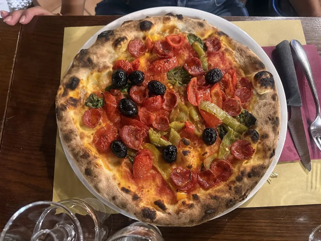 Raffaella Nenna_Il Portico_Castrovillari_review